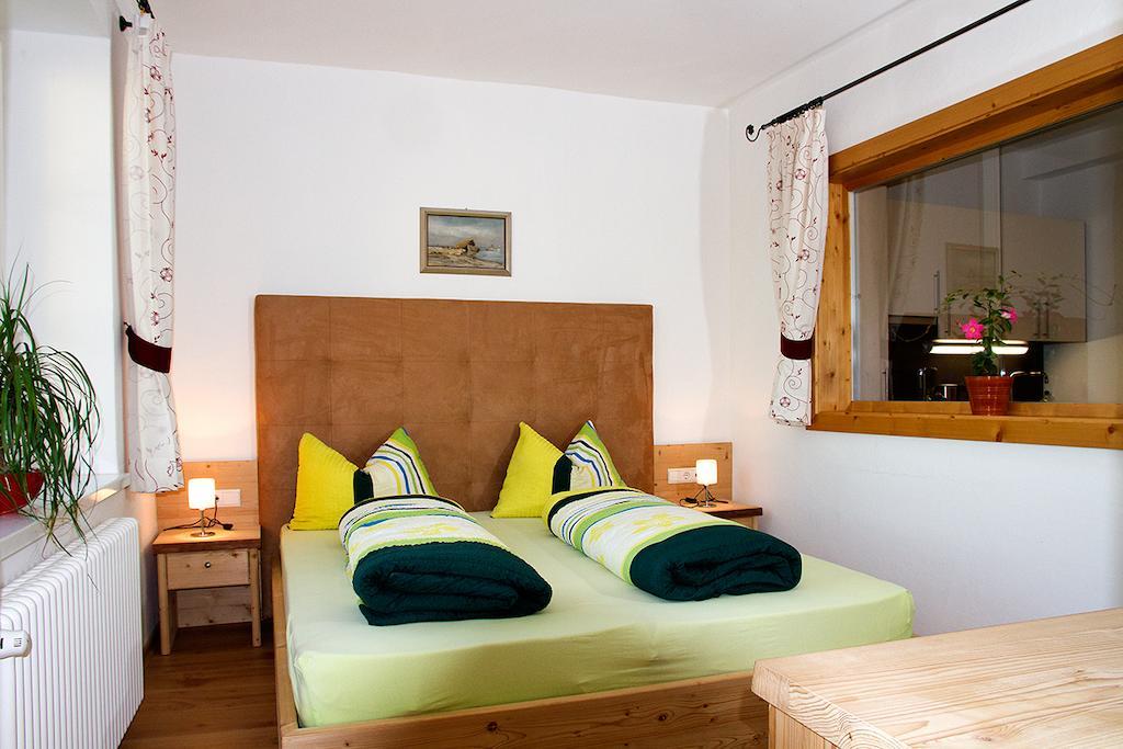 Gasthaus Babsi Soprabolzano Bilik gambar